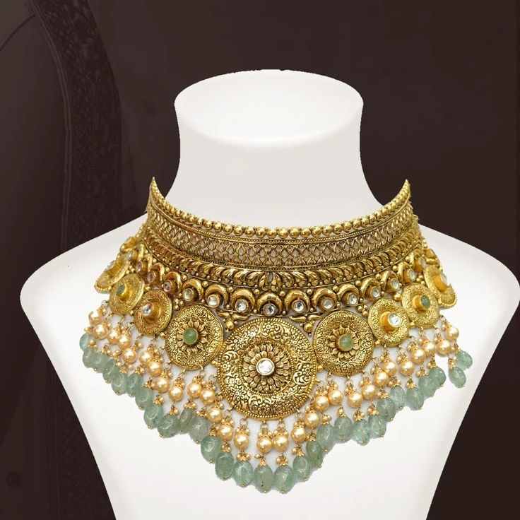 22k Gold Africa Necklace