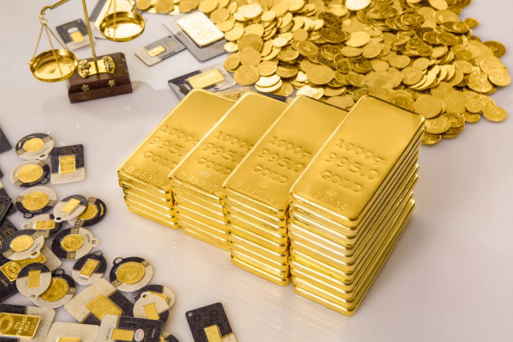 Physical Gold Bars vs Gold Coins